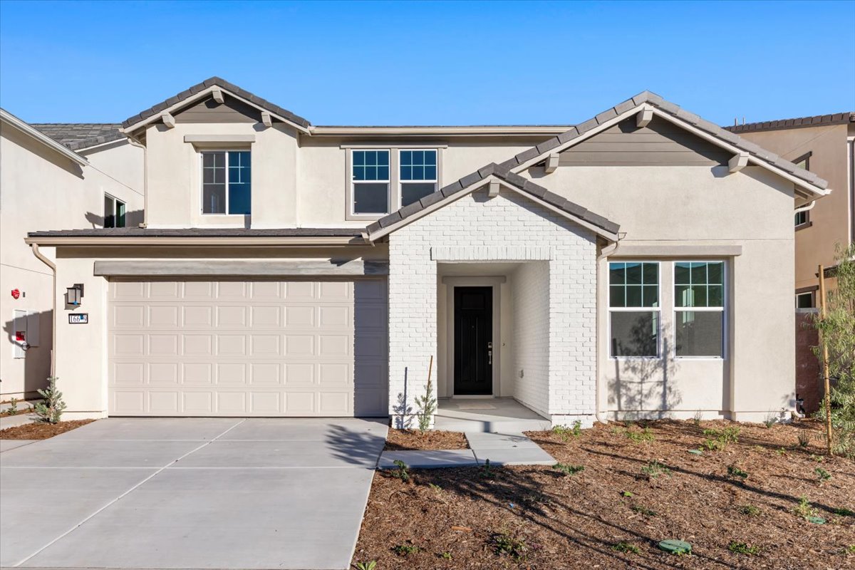 0038 16649 Bristlecone Avenue